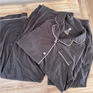 Kindred Bravely Bamboo Maternity and Nursing Pajama Set